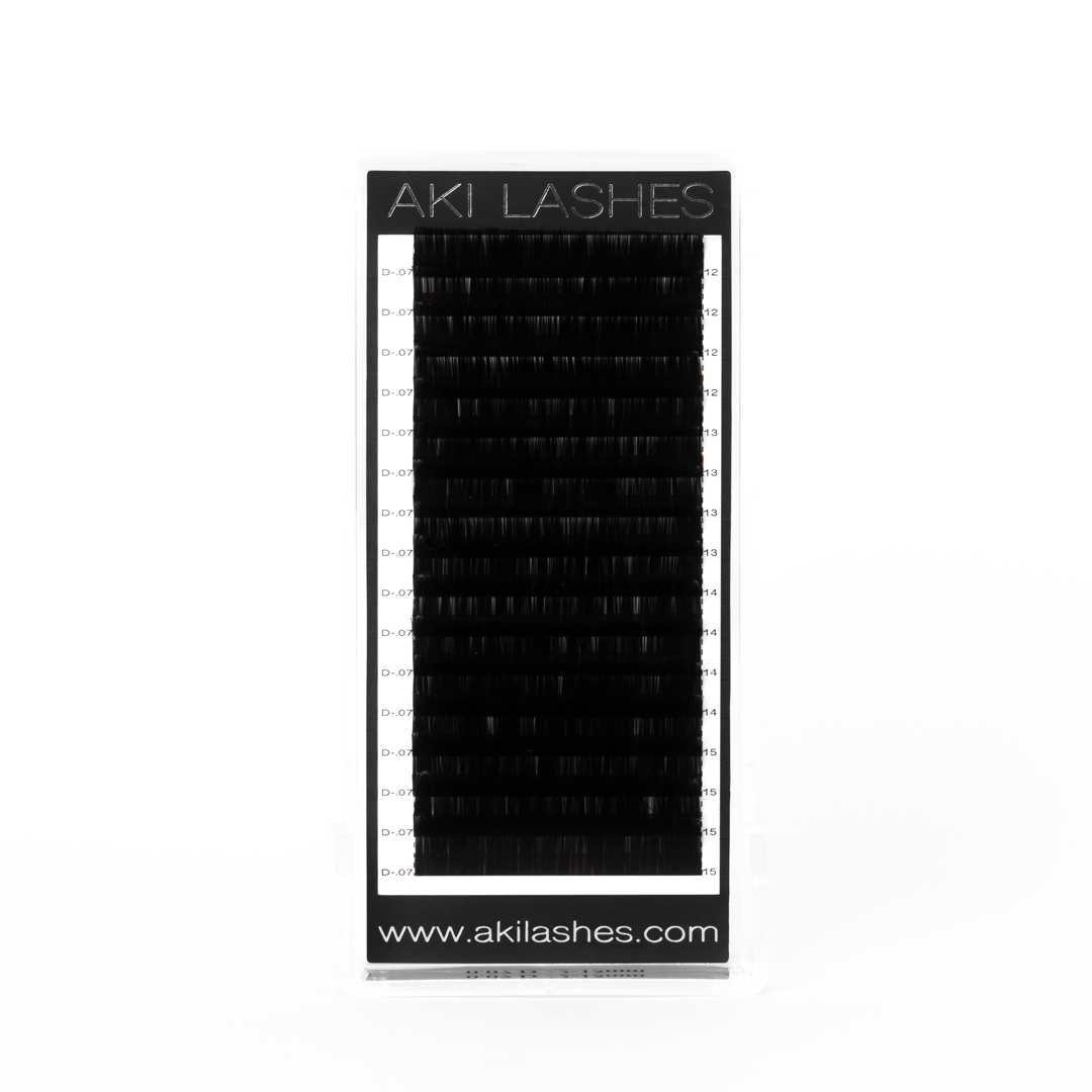 .07 Volume Lashes Mixed Length - Aki Lashes