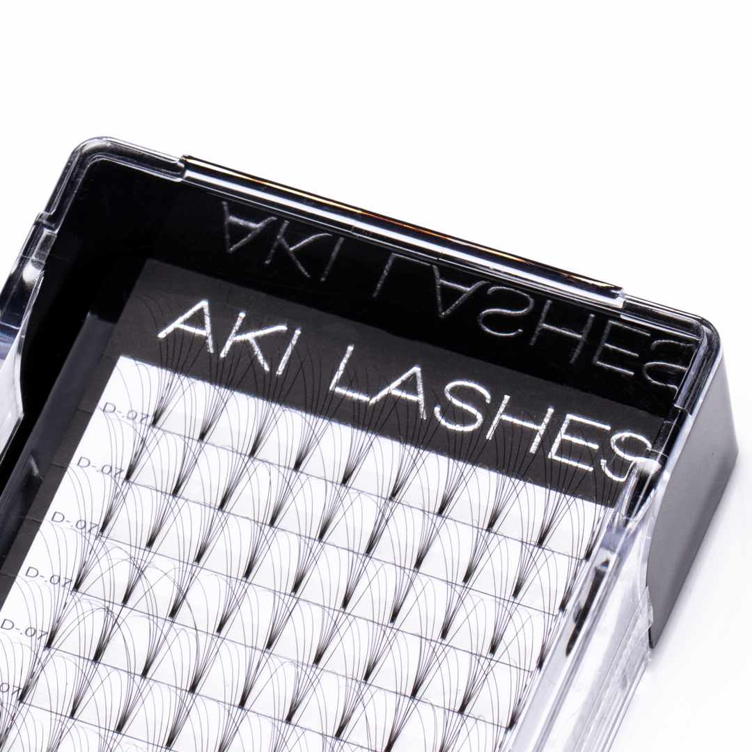 6D Premade Fans - Aki Lashes
