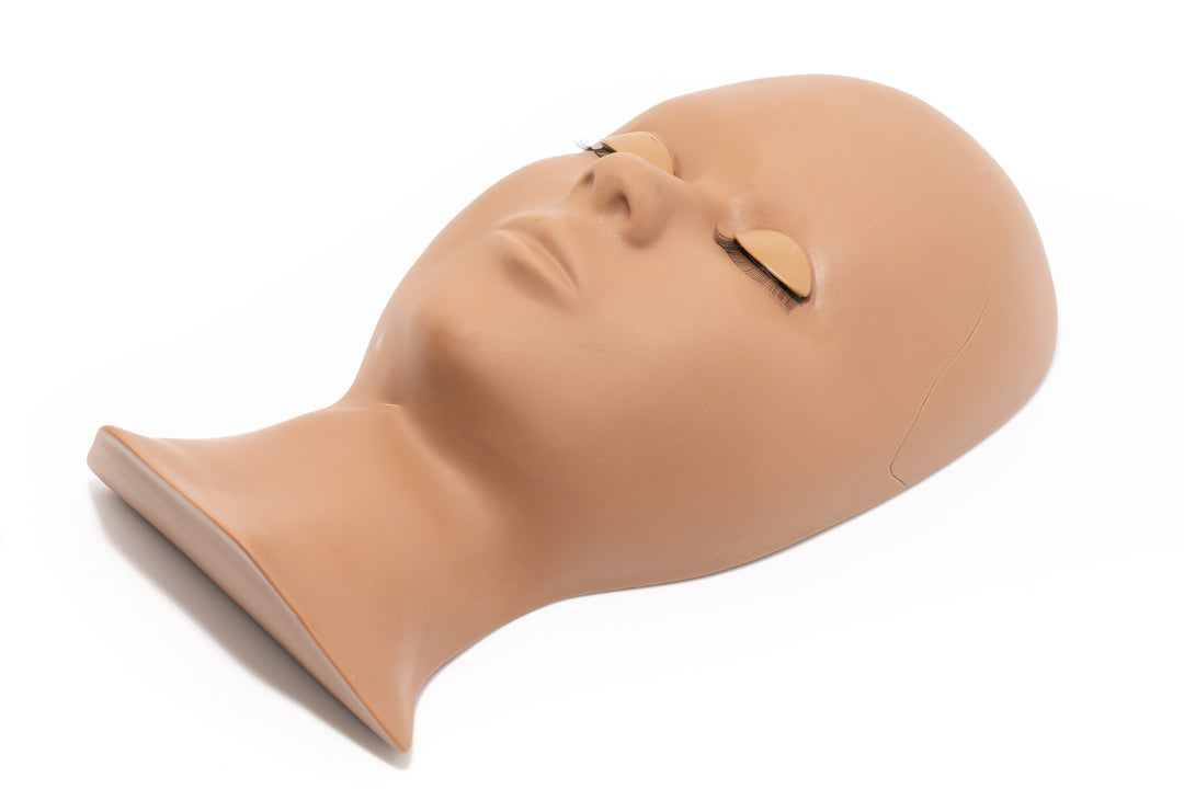 Training Mannequin - Aki Lashes