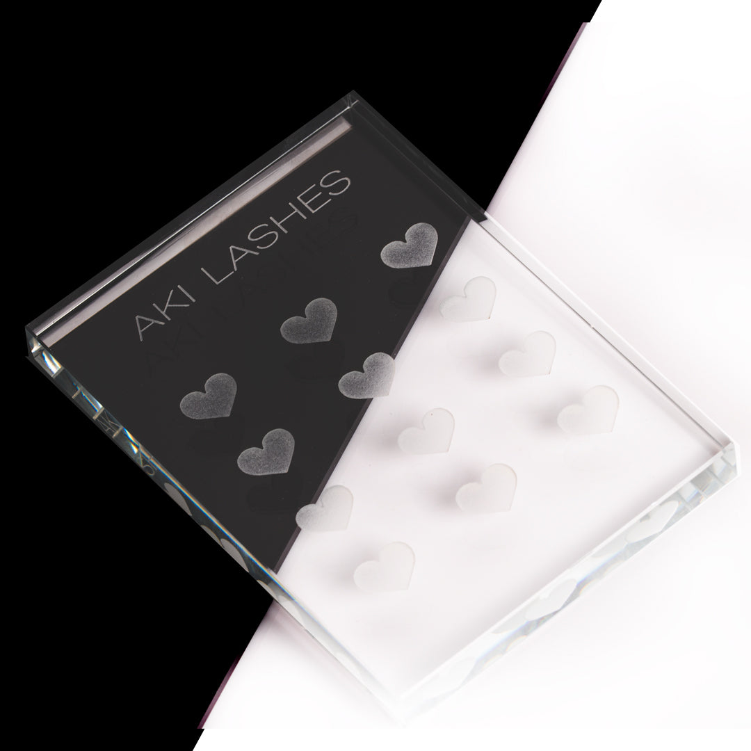 Heart-Shaped Glue Palette - Aki Lashes