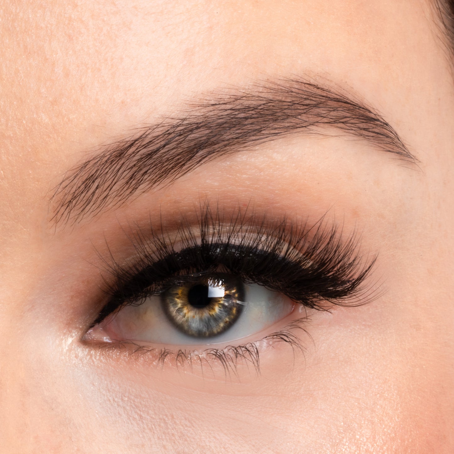 Low Key (Magnetic) - Aki Lashes