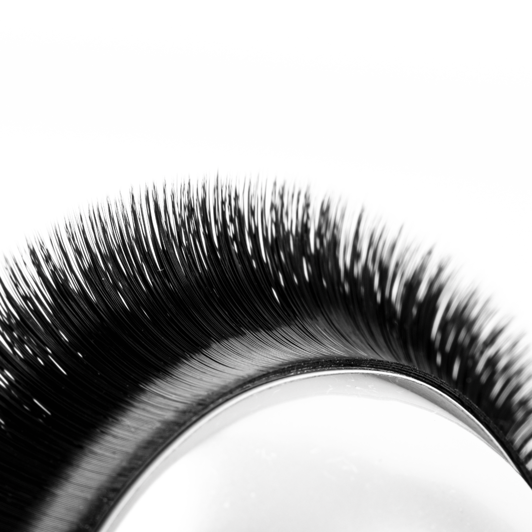 Smart Russian 0.05 Mixed Volume Lashes - Aki Lashes