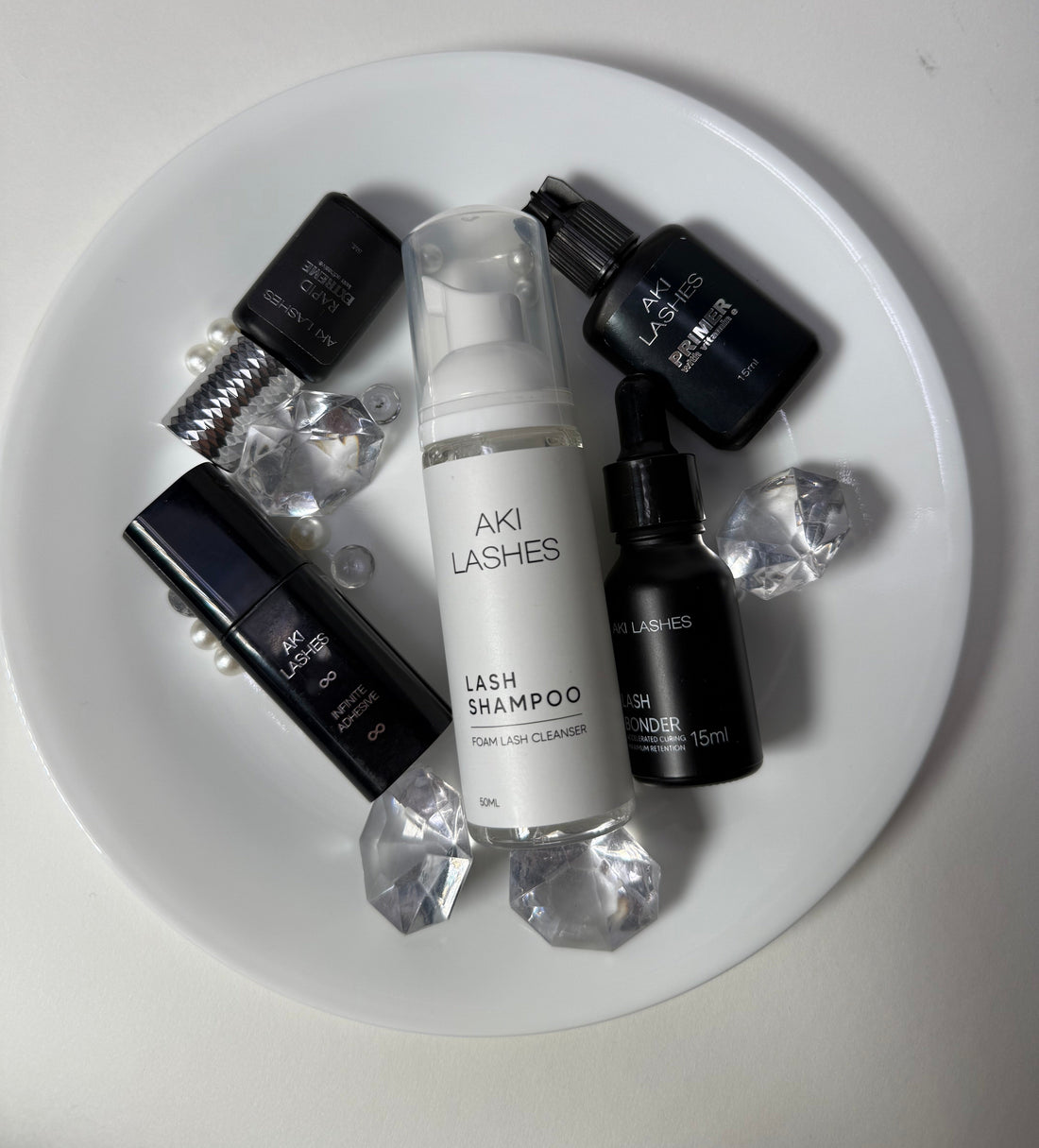 Lash Artist Favorites: 5 Must-Have Tools To Elevate Your Lash Game