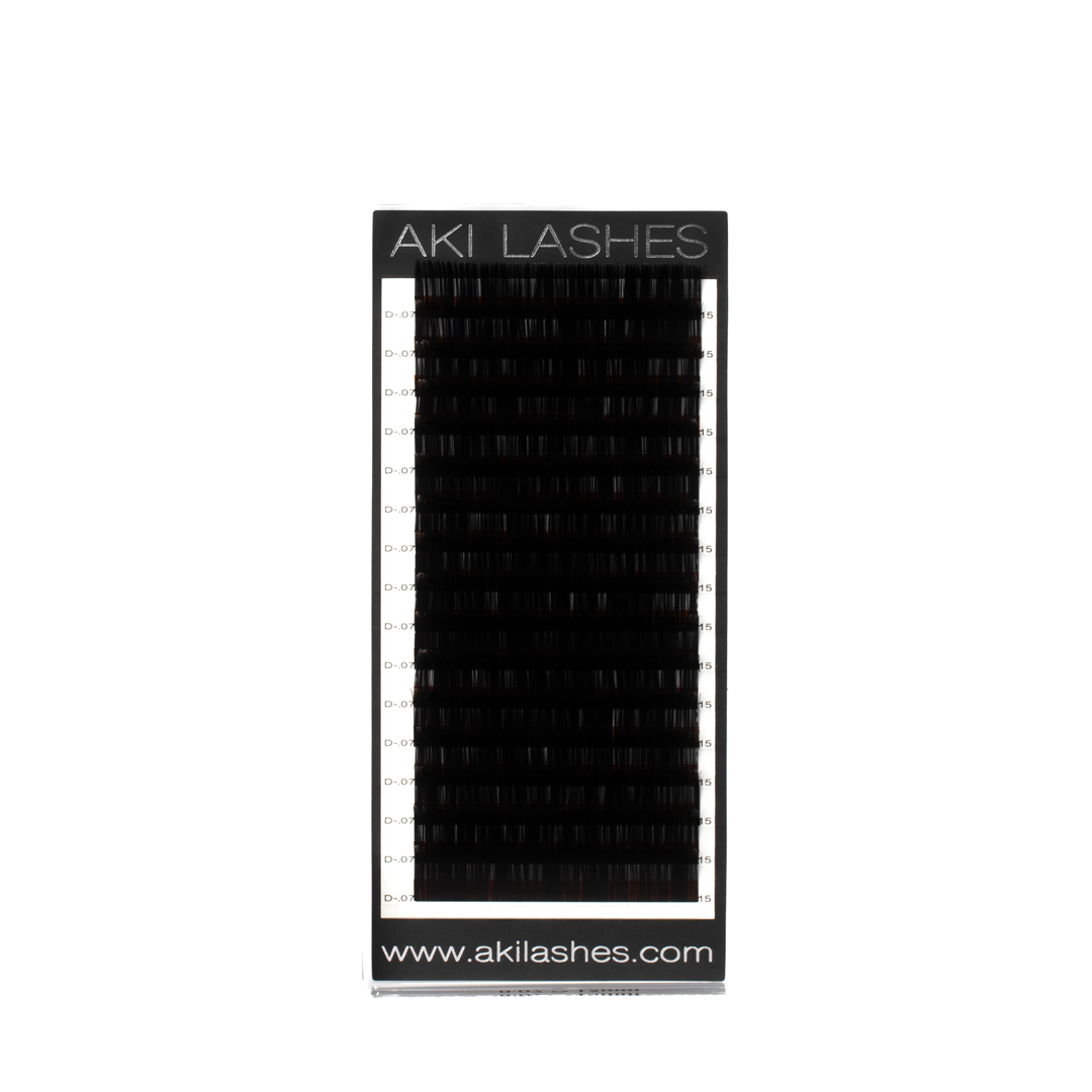 .07 Volume Lashes Single Length - Aki Lashes
