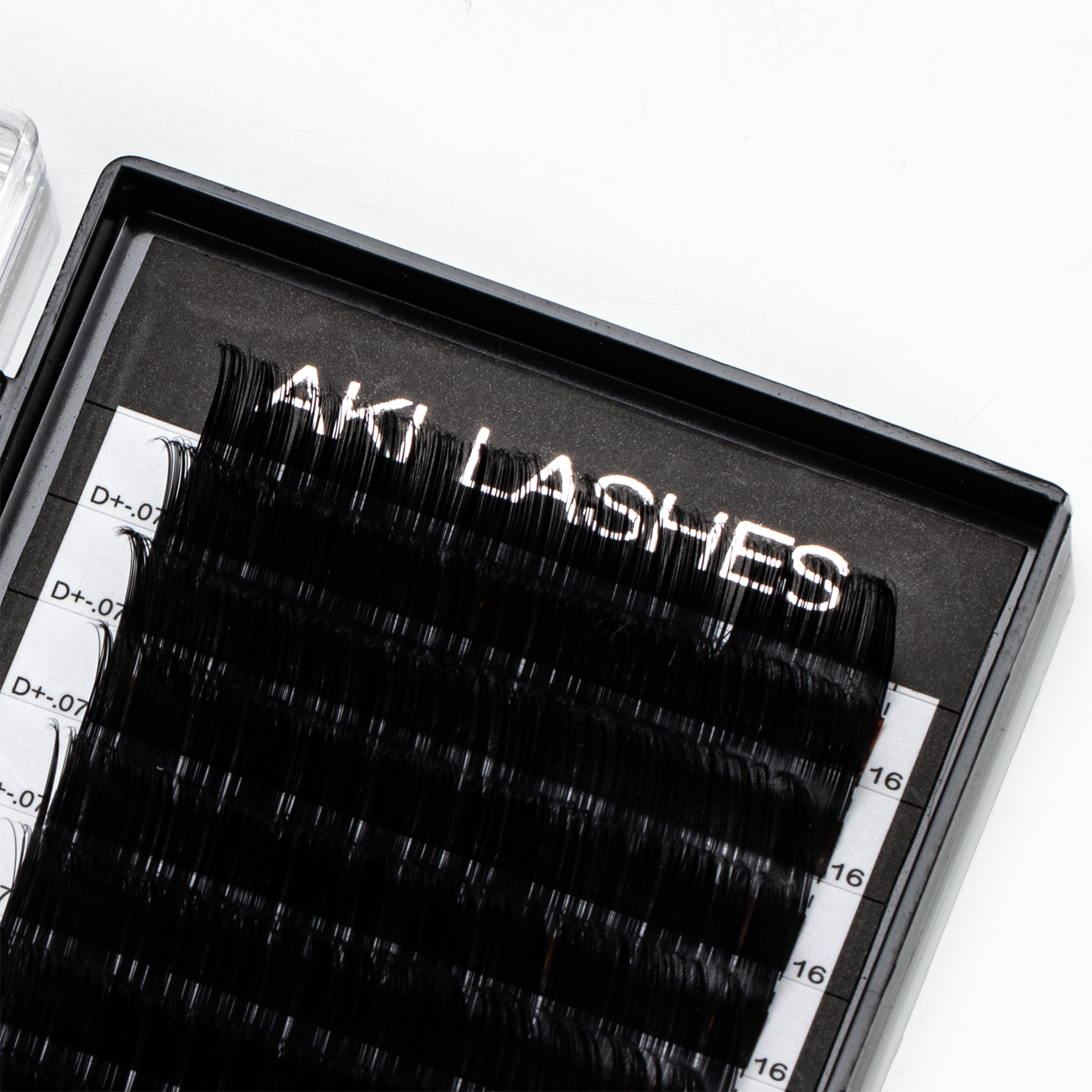 .07 Volume Lashes Single Length - Aki Lashes