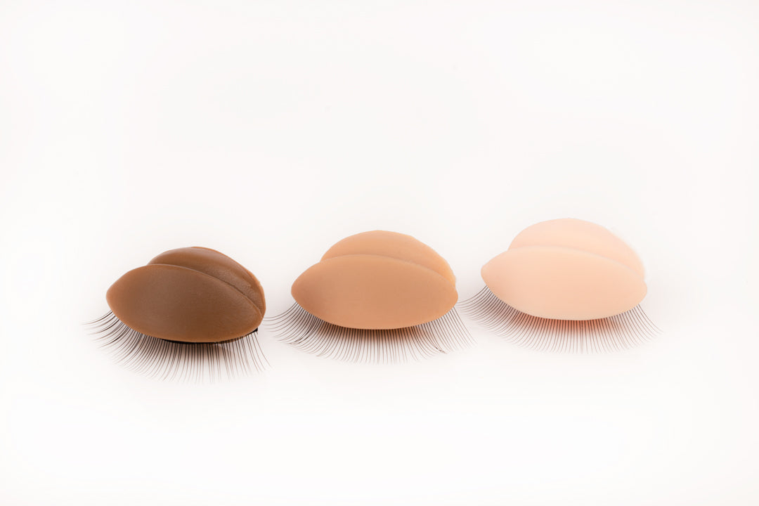 Training Eyelids - Aki Lashes