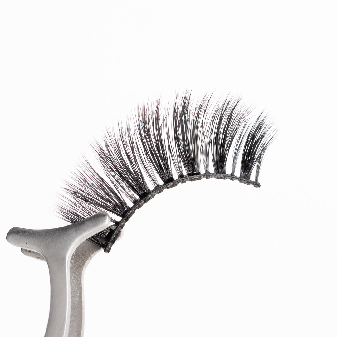 Jefa Magnetic Strip Lash Ornament - Aki Lashes